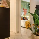 Elegante Bilocale Con Vista Mare E Parcheggio 아파트 *