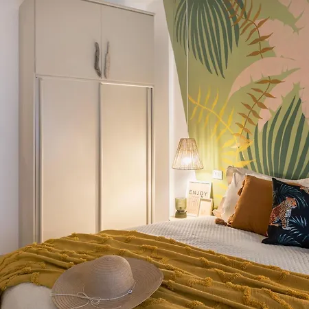 Elegante Bilocale Con Vista Mare E Parcheggio Lägenhet Diano Marina