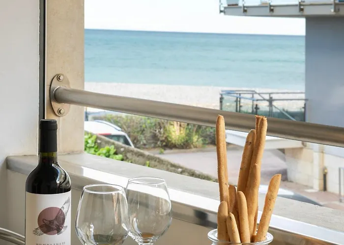 Elegante Bilocale Con Vista Mare E Parcheggio Lägenhet Diano Marina